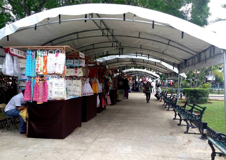 Analiza ayuntamiento la posibilidad de modificar M&eacute;rida en Domingo, por la Marcha del 8M