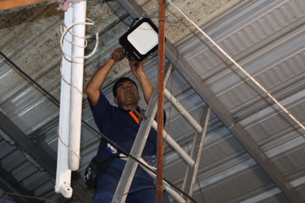 Mega Operativo de Limpieza mejora Pasaje Cecilio Chi