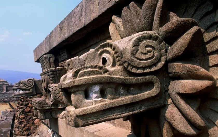 Kukulc&aacute;n, Quetzalc&oacute;atl y Gucumatz son el mismo gran sacerdote