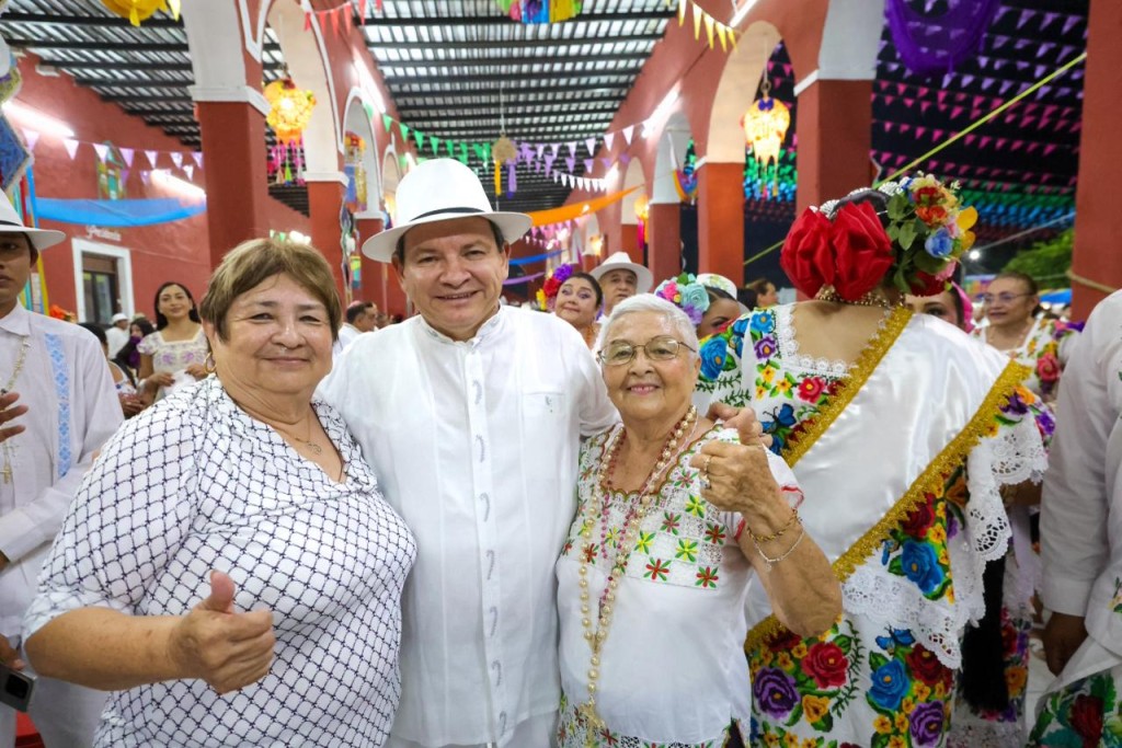 Construir&aacute; Gobierno del Estado nuevo telebachillerato en Chumayel
