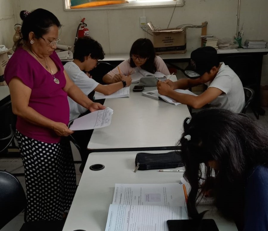 Ieaey abre convocatoria para personas voluntarias contra el rezago educativo