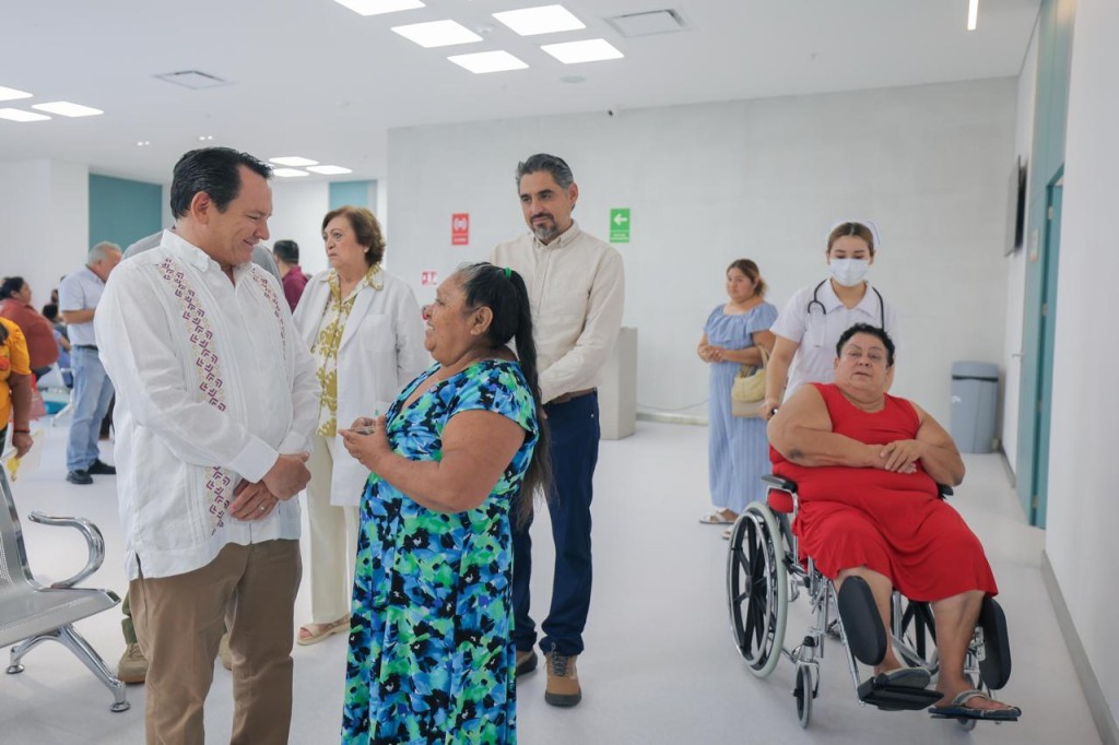 Garantiza Huacho D&iacute;az servicios del nuevo Hospital O&rsquo;Hor&aacute;n, pese a inclemencias del tiempo
