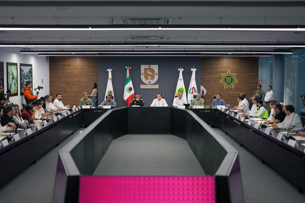 Gobierno del Estado mantiene albergues, apoyo alimentario y operativos de desagüe, ante lluvias