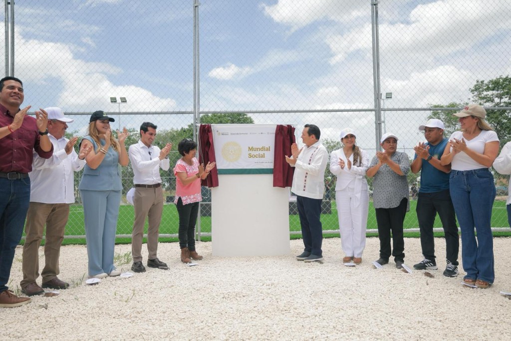 Acerca Renacimiento Maya espacios deportivos a colonias con canchas del Mundial Social 2026