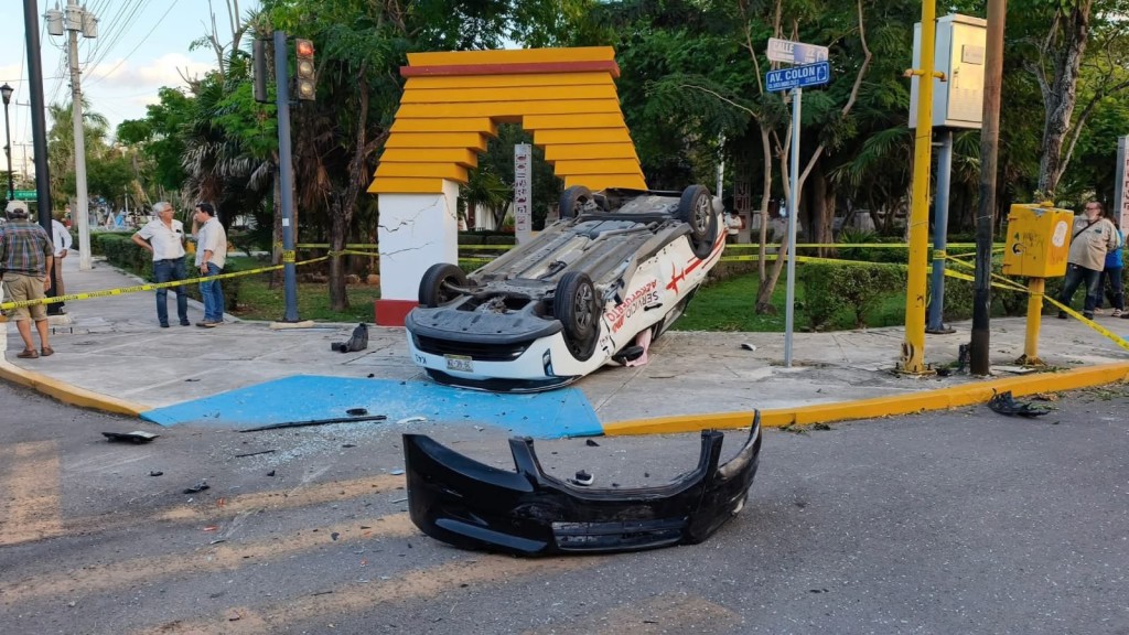 Concluyen trabajos de restauraci&oacute;n en el arco del Parque de las Am&eacute;ricas