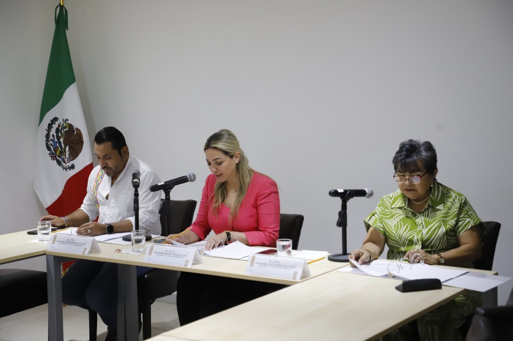 Diputación permanente aprueba reformas constitucionales en materia fiscal municipal
