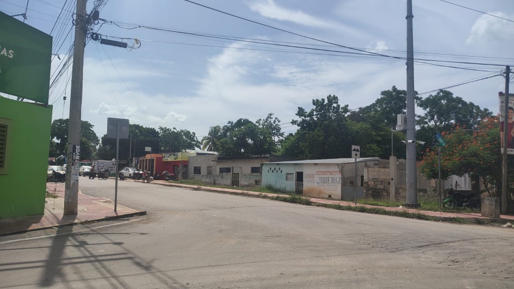 Colocar&aacute;n sem&aacute;foros en dos cruces conflictivos de Tizim&iacute;n