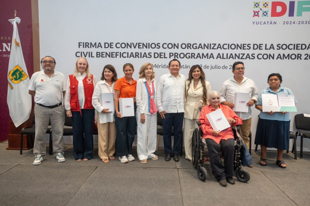 Renacimiento Maya destina 27.6 mdp a organizaciones civiles que cuidan a quienes m&aacute;s lo necesitan