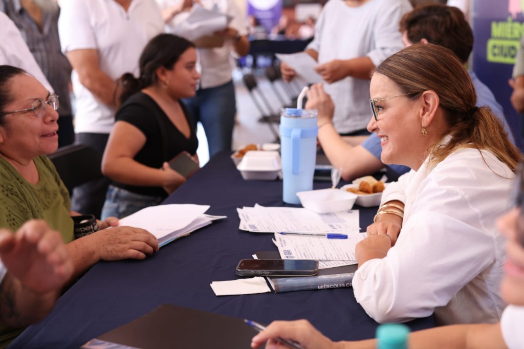 Mi&eacute;rcoles Ciudadano, referente de atenci&oacute;n oportuna y clara para las y los meridanos