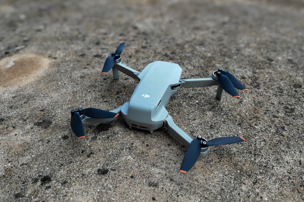 Abre Pilotaje de drones nuevas oportunidades a joven emprendedor yucateco