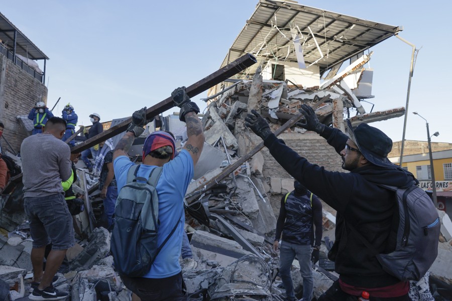 Alcanza 169 el número de fallecidos por terremoto en Colombia