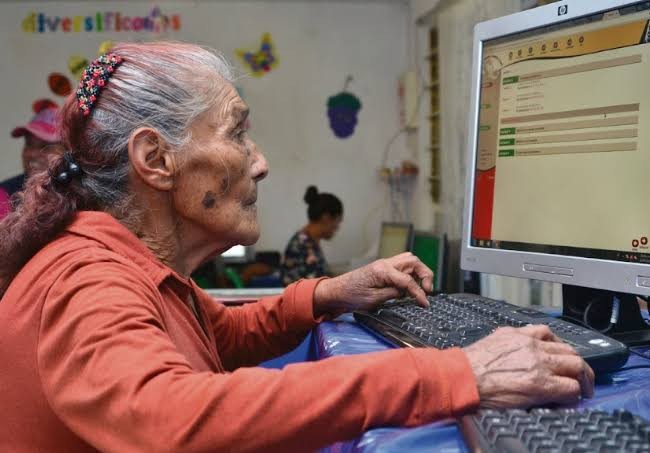Ha sacado Yucat&aacute;n a 5 mil personas del analfabetismo, en los &uacute;ltimos dos a&ntilde;os