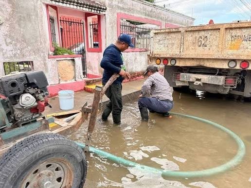 Anuncia Cecilia Patr&oacute;n nuevos macroaljibes y jardines de lluvias tras afectaciones en M&eacute;rida