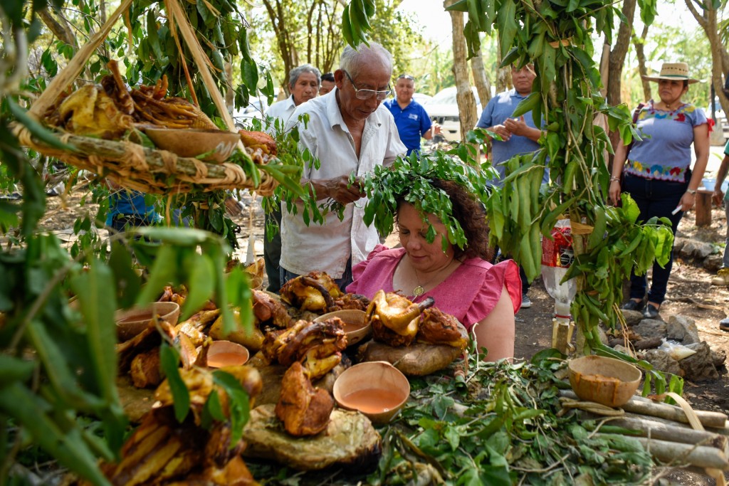 Fomentan desarrollo económico de comunidades mayas a través del turismo