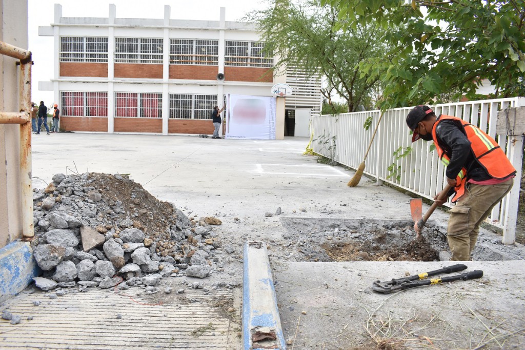 Invertir&aacute;n m&aacute;s de 400 millones de pesos para mejorar la infraestructura educativa del Estado
