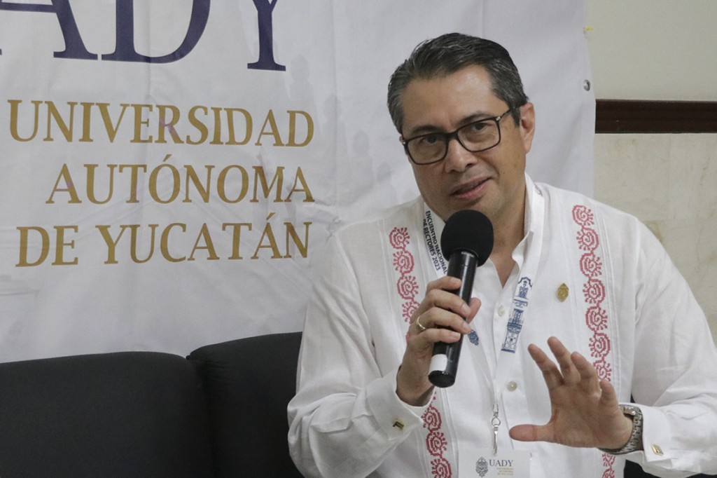 Comienza el proceso para elegir rector de la UADY.