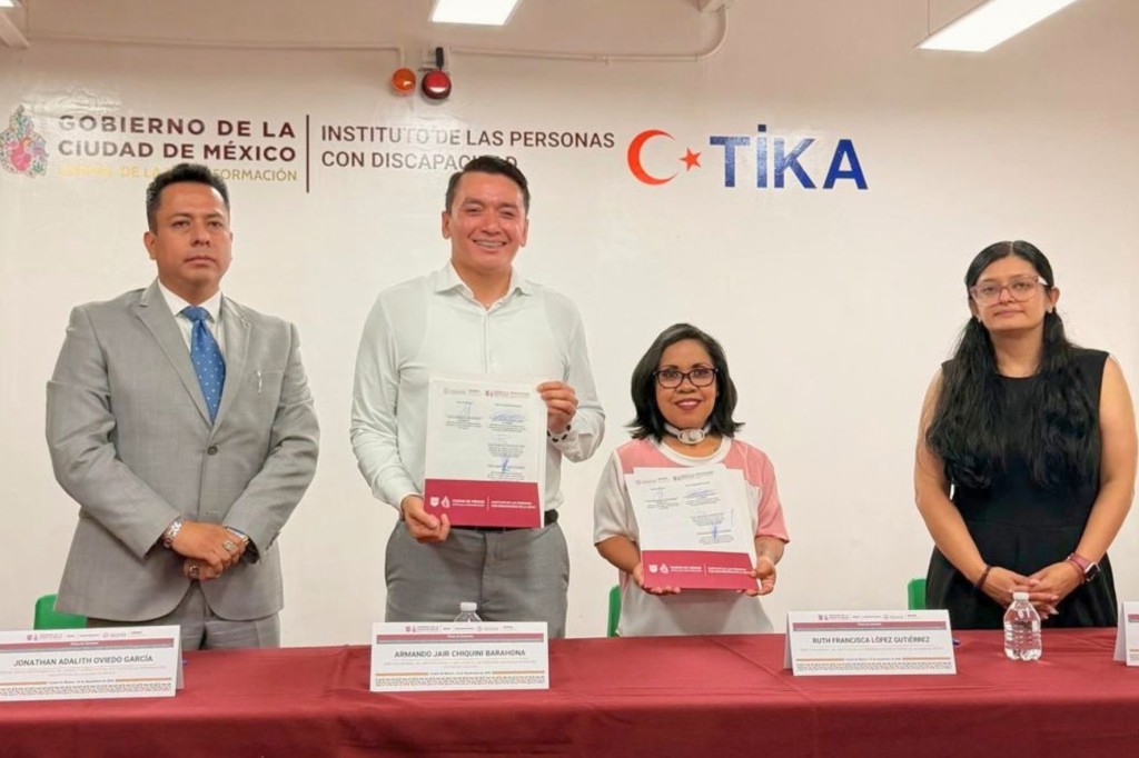 Yucat&aacute;n y CDMX suman esfuerzos para mejorar atenci&oacute;n a personas con discapacidad