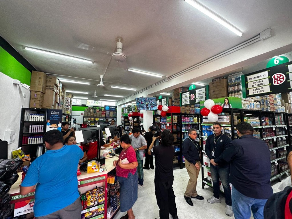 Inaugura Dunosusa nueva sucursal en Kanas&iacute;n