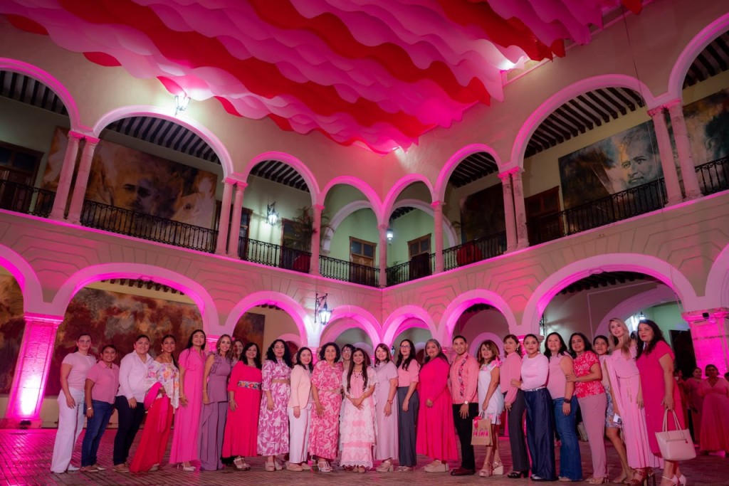Arranca la Agenda Rosa en Yucat&aacute;n: un homenaje vivo y unido a la lucha de las mujeres contra el c&aacute;ncer de mama