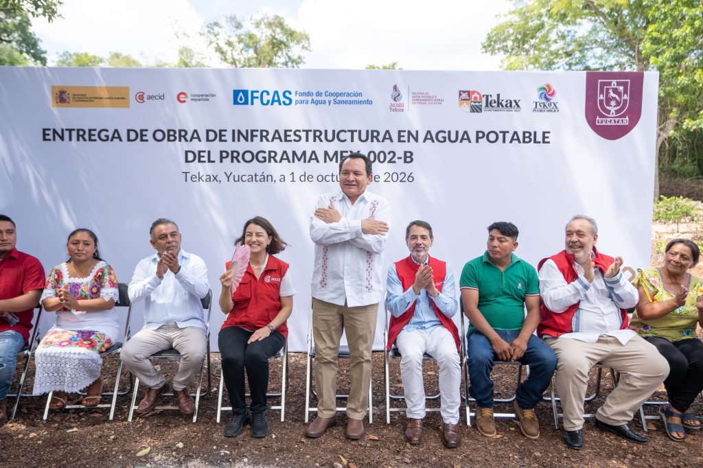 Cumple Renacimiento Maya con obras de agua potable y saneamiento, en Tekax