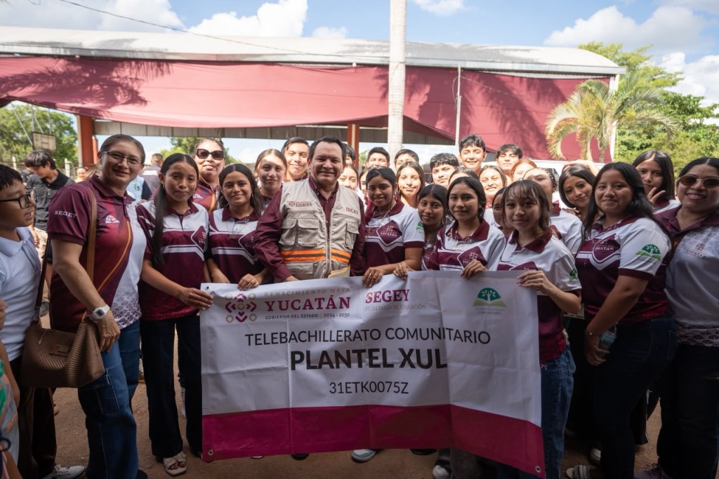 Cumple Renacimiento Maya con carreteras en Oxkutzcab