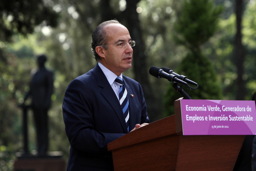 Tribunal electoral falla a favor de Felipe Calderón