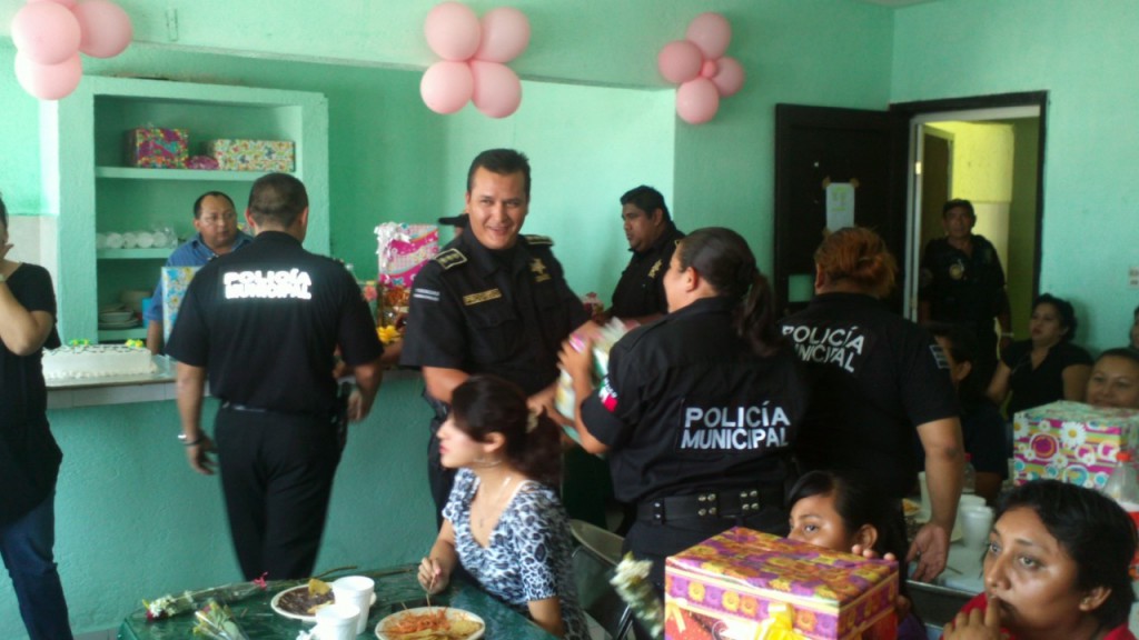 Progreso: Celebran mamás policías de Progreso 