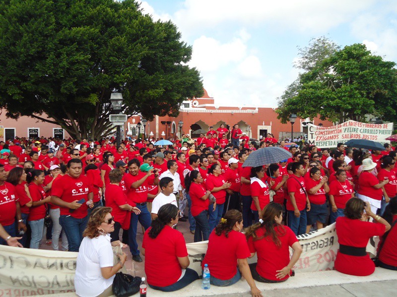 Valladolid: Desfile por el día del trabajo