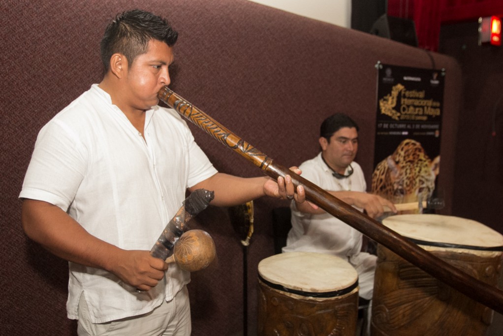Estudiantes de secundaria viven experiencia musical en lengua maya 