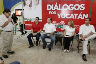 Militancia priísta aporta propuestas a los precandidatos al Senado  Angélica Araujo y Felipe Cervera en "Diálogos por Yucatán"