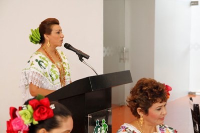 La Presidenta del DIF Yucatán se reúne con titulares de la institución de diversos municipios.