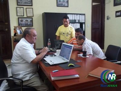 Entrega el Alcalde apoyo a apicultores del municipio de Espita