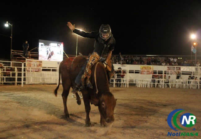 TIZIMIN: Rodeo americano de primera en la Feria de Reyes 2014.
