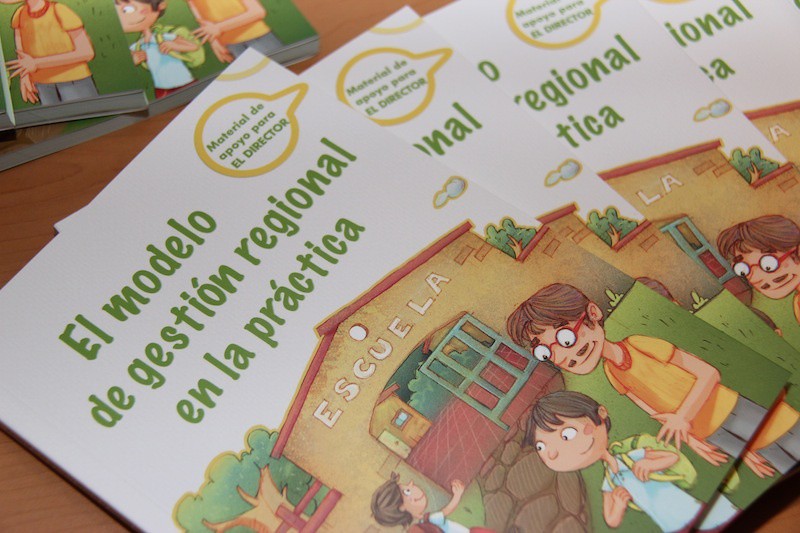 Presentan libro guía sobre gestión escolar