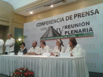Zapata Bello preside conclusión de trabajos de la IV Región Plenaria PRI PVEM