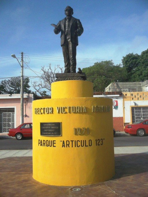 ¿Quién fue Héctor Victoria Aguilar?