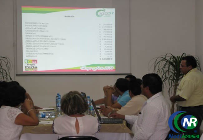 Utilidades de la feria de Tizimín 2014 para apoyar a escuelas.