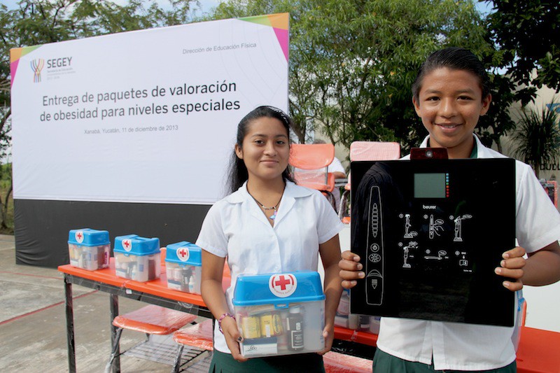 Dotan de equipos especiales  para prevenir obesidad en escuelas de Yucatán 