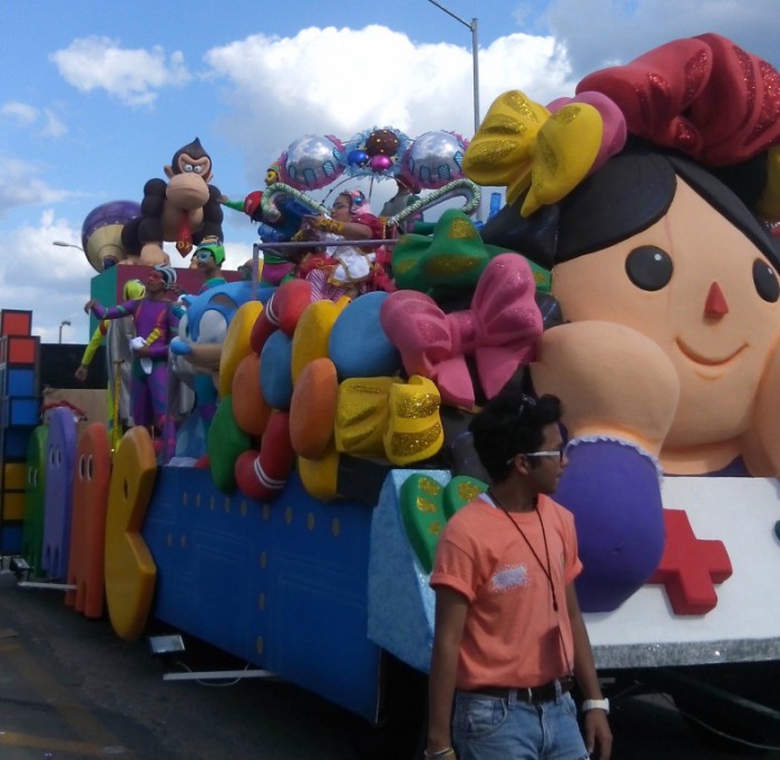 Último desfile del Carnaval de Mérida 2014