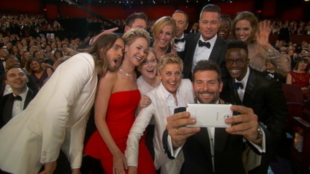 Samsung donará un dólar por cada retuit del selfie de Ellen Degeneres