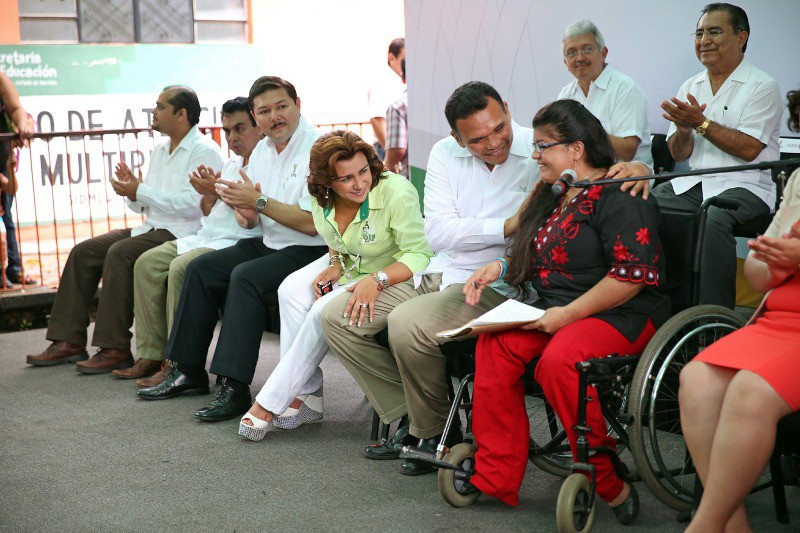 Más de 500 personas acudieron a la  “1era  Jornada de Empleo para Personas con Discapacidad y Adultos Mayores”