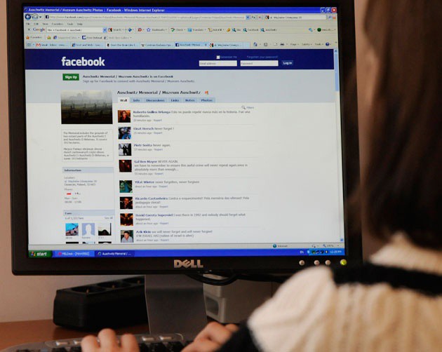 La trata de menores en ocasiones inicia en Facebook