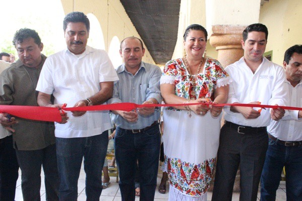 Un éxito la primera Feria de Programas y Servicios Federales en Tekax