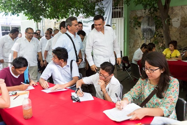 El Gobernador pone en marcha Jornada de Empleo en Mérida