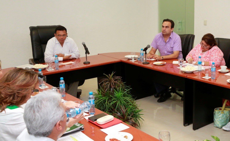 Rolando Zapata ha cumplido 16 de los 38 compromisos adquiridos en campaña