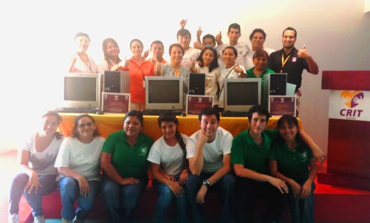 Fundación Teletón dona equipo de cómputo y beneficia a 3 instituciones más en Yucatán