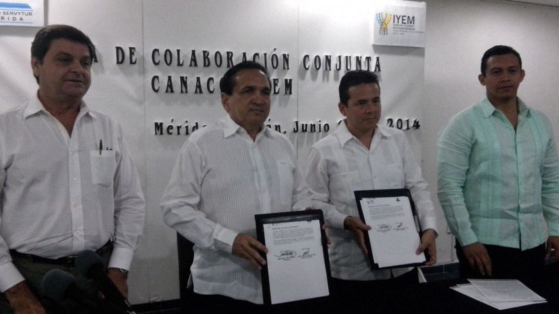 Canaco firmó convenio con el IYEM para promover el emprendedurismo
