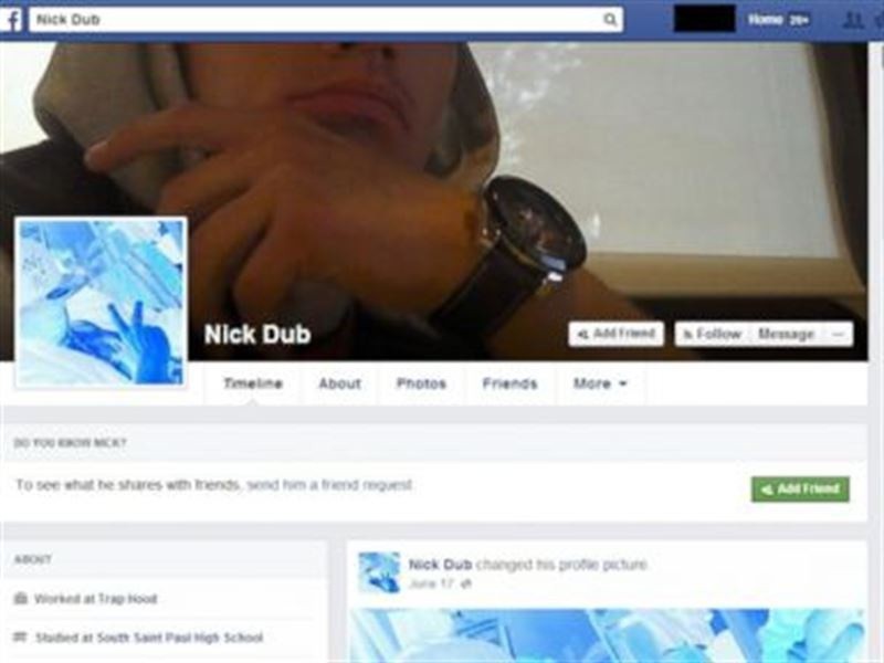 Un ladrón deja abierto su Facebook en la casa de su víctima