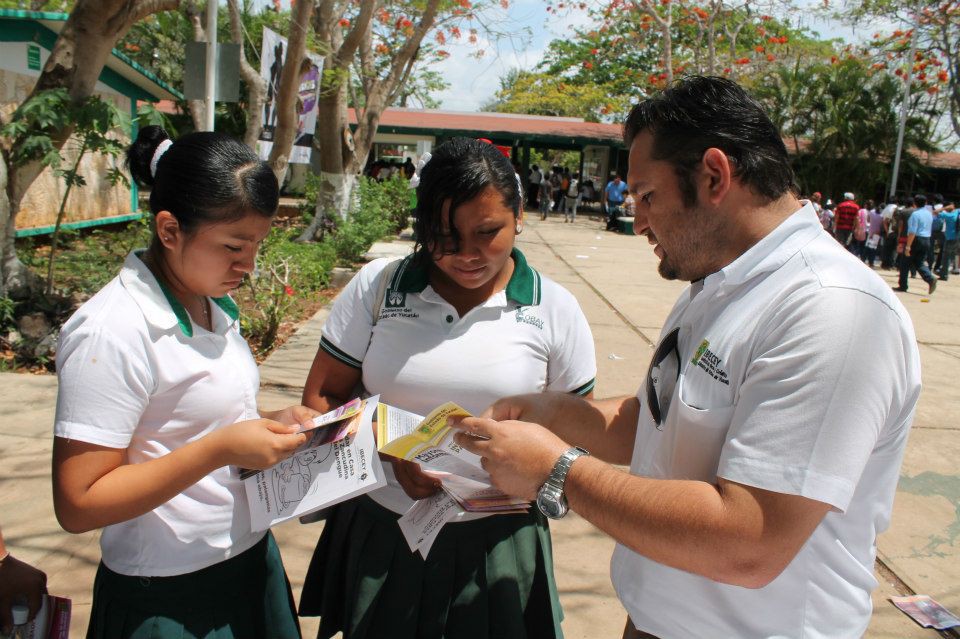 800 jovencitas embarazadas reciben apoyo del Instituto de Becas y Créditos Educativos del Estado de Yucatán (Ibecey)