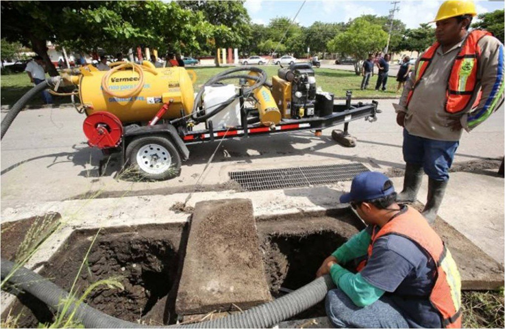 Después de la lluvia se retiraron 420 mil litros de agua de las calles de Mérida